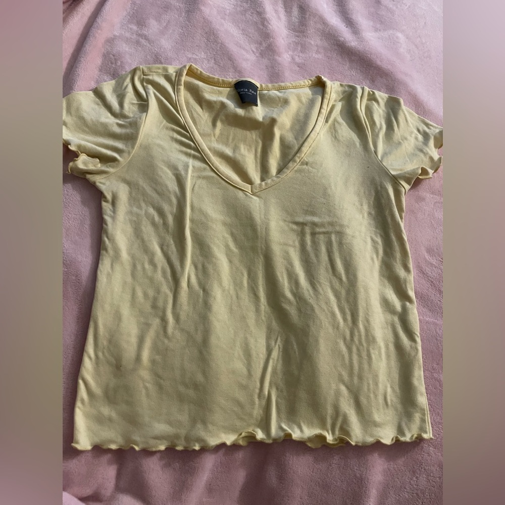 Olivia Rae yellow top